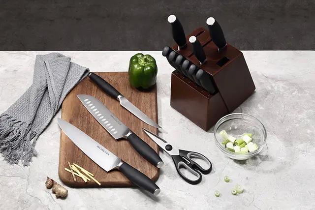 How Guangdong Jinhui Balances Tradition and Technology in Forged Knives