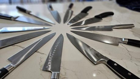How To Choose A Trusted Forged Knife Factory.jpg
