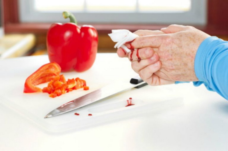 prevent knife cuts in the kitchen_2