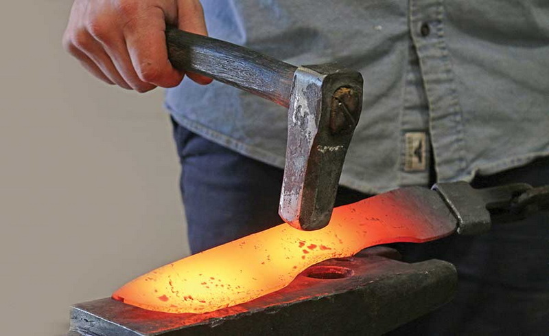A Knife Forged_2