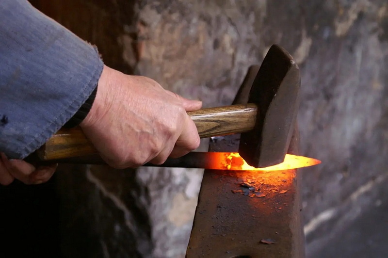 A samll Knife Forged_1