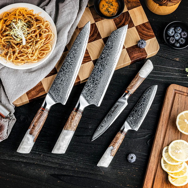Why Forged Kitchen Knives Are the Preferred Choice of Professional Chefs.jpg